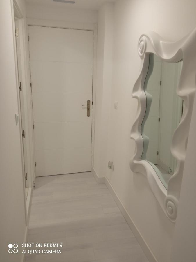 Stunning Big Studio Logrono'S Old Town Apartamento Exterior foto